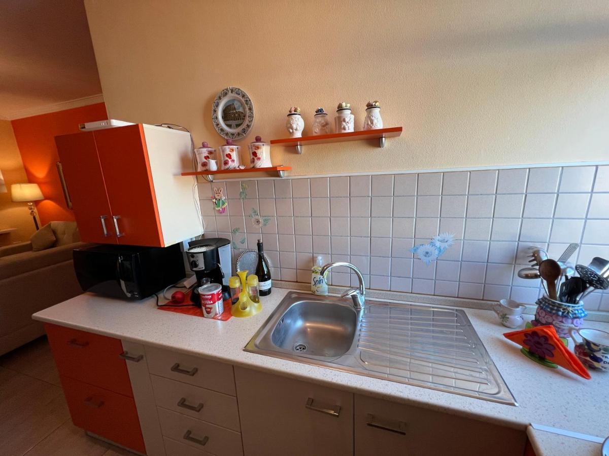 City Center Apartment In Shkodra Exterior foto