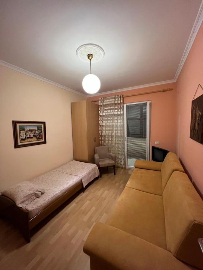 City Center Apartment In Shkodra Exterior foto